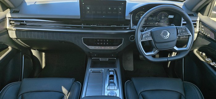 2025 SSANGYONG REXTON