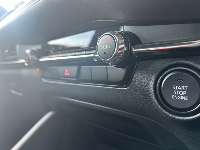 2025 Mazda 3 G20 Evolve
