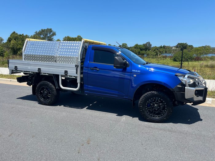 2022 ISUZU D-MAX SX (4x4)