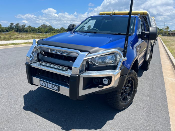 2022 ISUZU D-MAX SX (4x4)