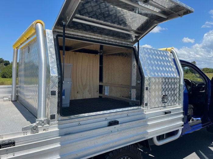 2022 ISUZU D-MAX SX (4x4)