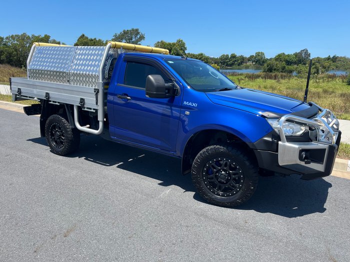 2022 ISUZU D-MAX SX (4x4)