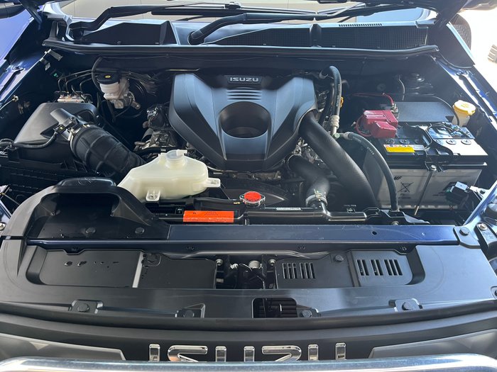 2022 ISUZU D-MAX SX (4x4)