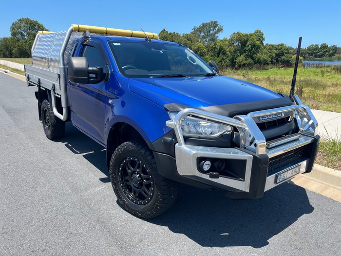 2022 ISUZU D-MAX SX (4x4)