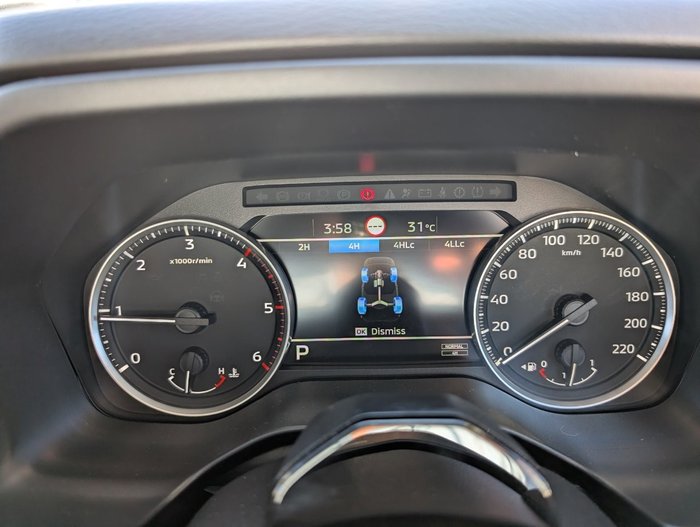 2025 NISSAN NAVARA ST-X