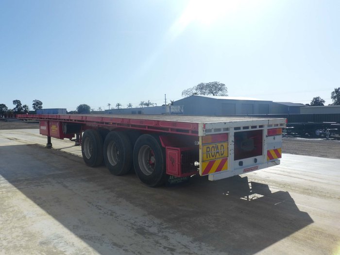 2012 Freightmaster 44FT Flat Top Road Train Lead
