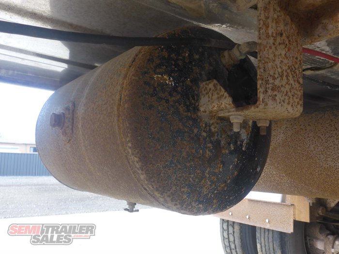 2001 Byford Stainless Steel Tanker