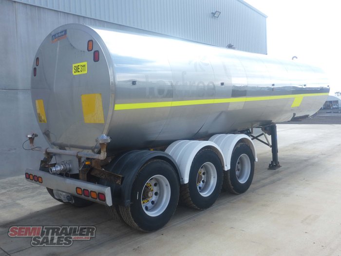 2001 Byford Stainless Steel Tanker