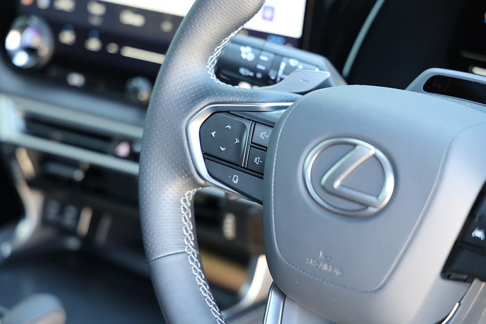 2025 Lexus RX500H RX500H F Sport Performance 2.4L T Hybrid Automatic Wagon 0F37330 003