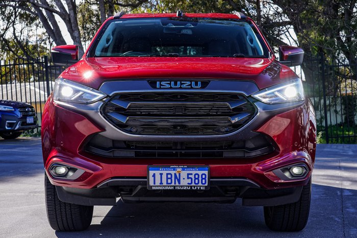 2023 Isuzu MU-X LS-T