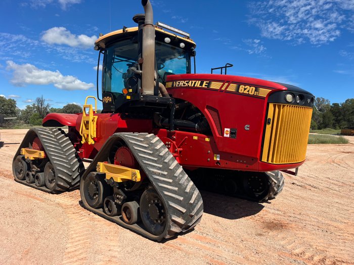 2020 VERSATILE 620DT