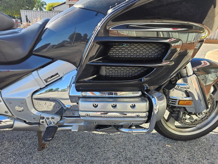 2010 Honda  GL1800A Black