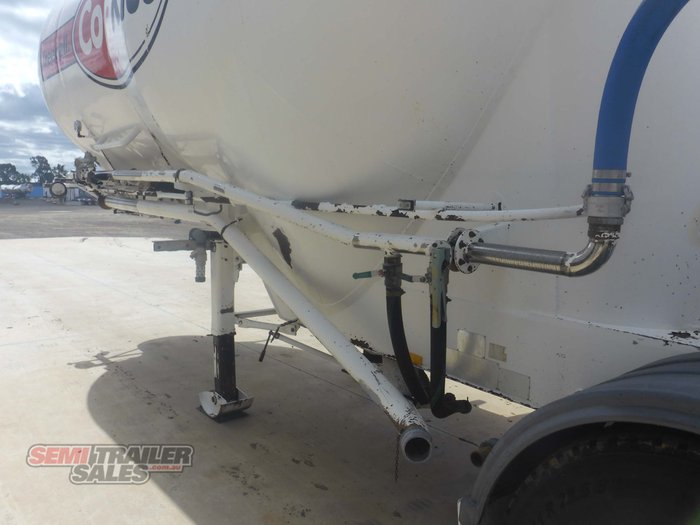 2006 Marshall Lethlean Bulk Tanker B Double Set