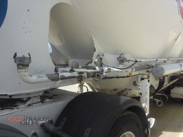 2006 Marshall Lethlean Bulk Tanker B Double Set