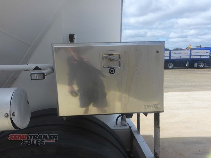 2006 Marshall Lethlean Bulk Tanker B Double Set