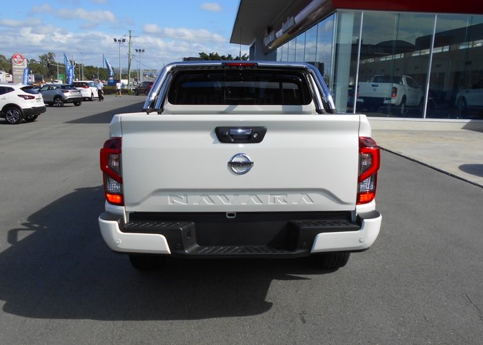 2025 Nissan Navara ST-X