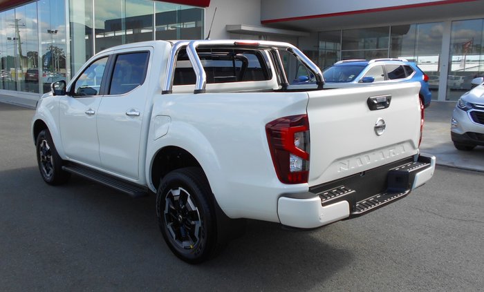 2025 Nissan Navara ST-X