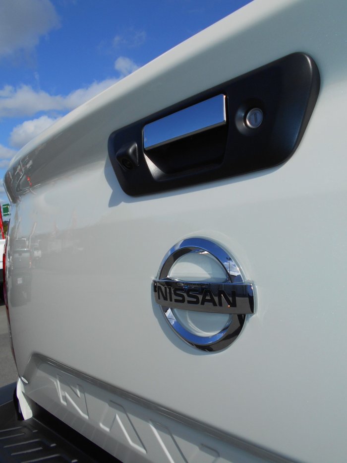 2025 Nissan Navara ST-X