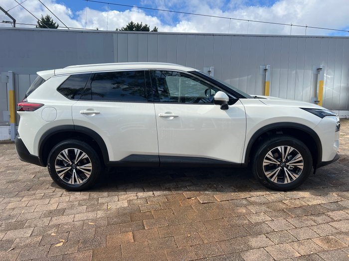 2025 Nissan X-TRAIL ST-L 2WD