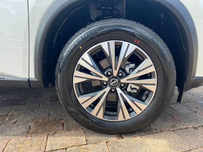 2025 Nissan X-TRAIL ST-L 2WD