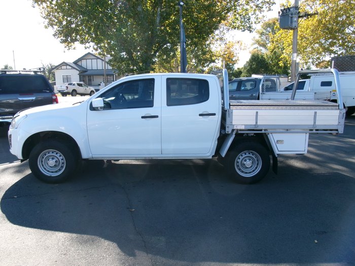 2018 ISUZU D-MAX SX (4x4)