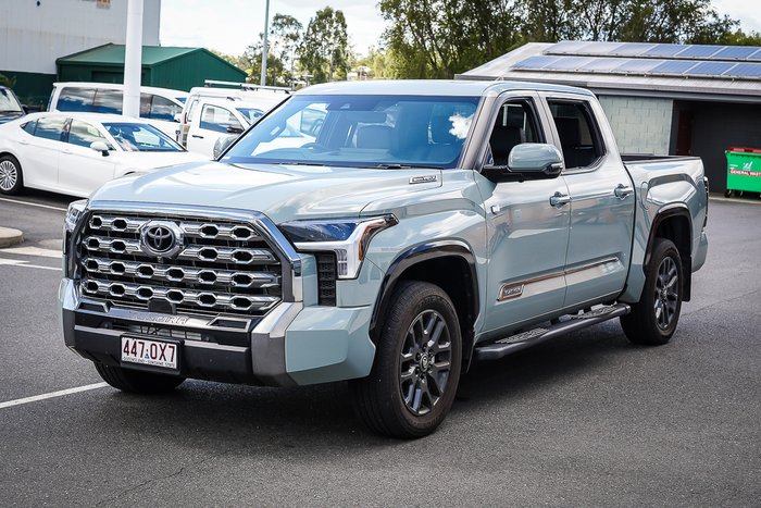 2025 Toyota TUNDRA Platinum