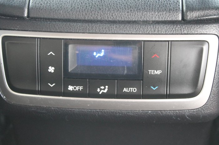 2017 Toyota Kluger Grande