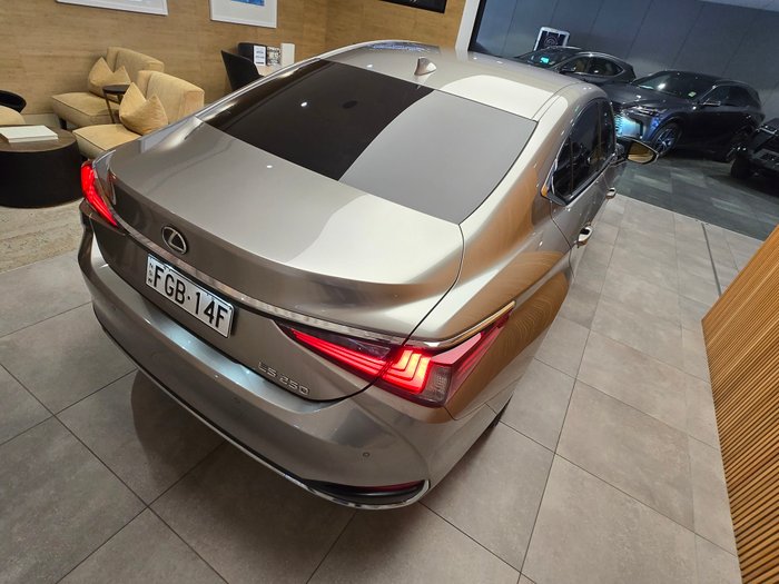 2023 Lexus ES ES250 Luxury