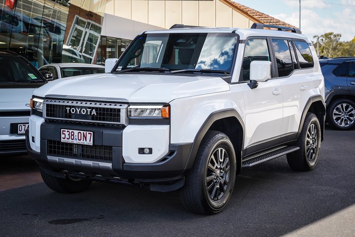2025 Toyota PRADO