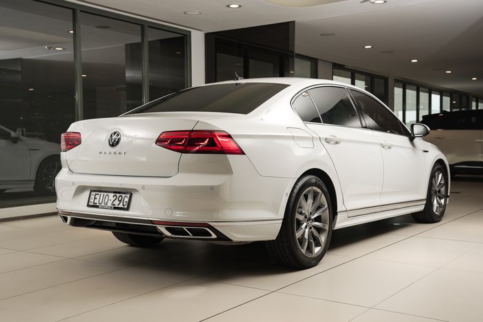 2022 Volkswagen Passat 162TSI Elegance