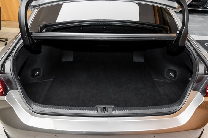 2020 Lexus ES300h Sports Luxury 2.5L Hybrid Auto CVT Sedan