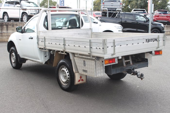 2014 Mitsubishi Triton GL