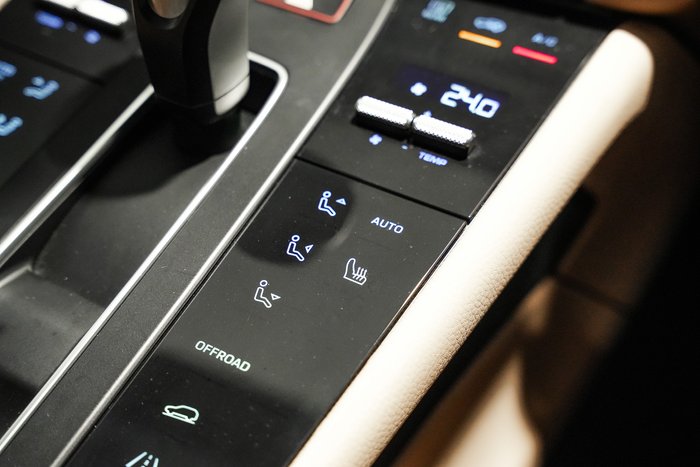 2022 Porsche Macan S