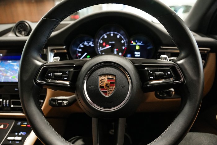 2022 Porsche Macan S