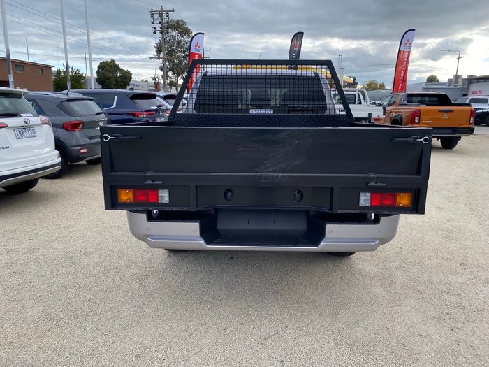 2025 MITSUBISHI Triton GLS