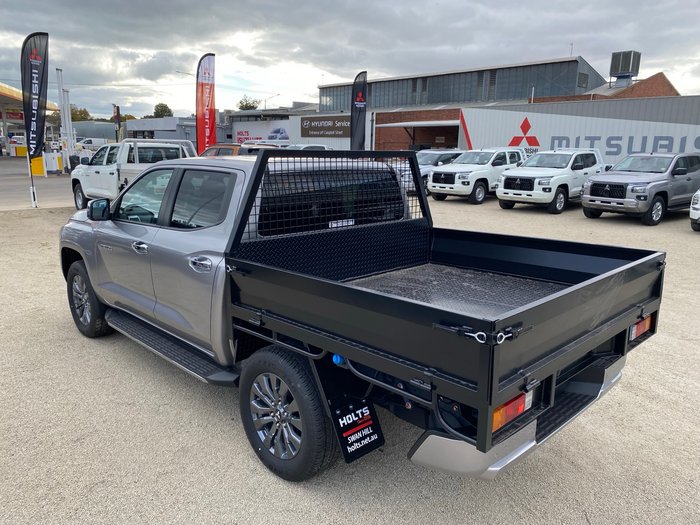 2025 MITSUBISHI Triton GLS