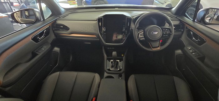 2025 SUBARU FORESTER