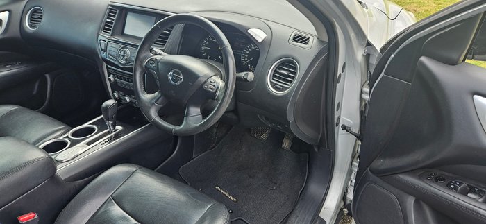 2016 Nissan Pathfinder ST R52 MY15 Silver