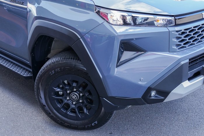 2025 Toyota HILUX