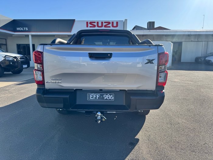 2025 ISUZU D-MAX LS-M XR