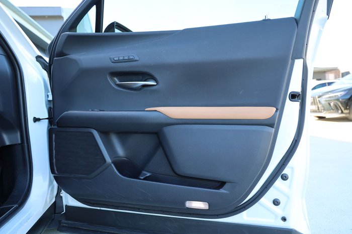 2023 Lexus UX250h Sports Luxury 2.0L Hybrid Auto E-CVT SUV