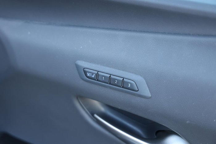 2023 Lexus UX250h Sports Luxury 2.0L Hybrid Auto E-CVT SUV