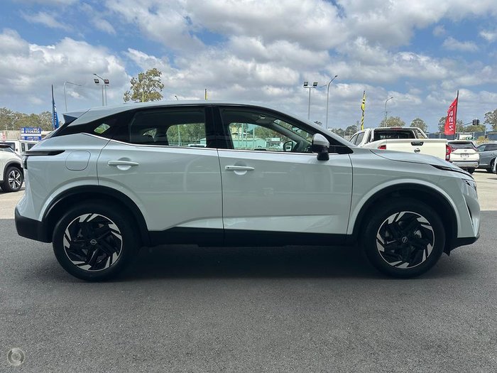 2025 NISSAN QASHQAI ST-L