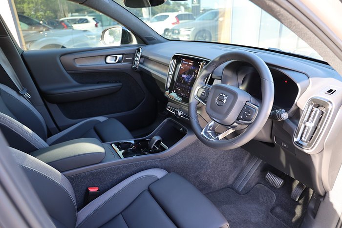 2023 Volvo XC40 Recharge Twin Pure Electric