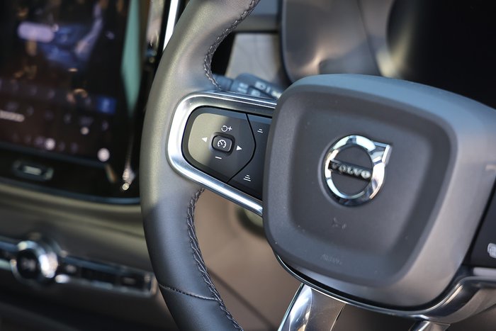 2023 Volvo XC40 Recharge Twin Pure Electric