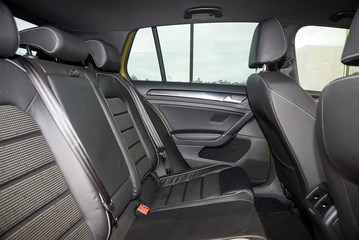 2018 Volkswagen Golf R