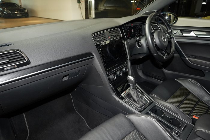 2018 Volkswagen Golf R