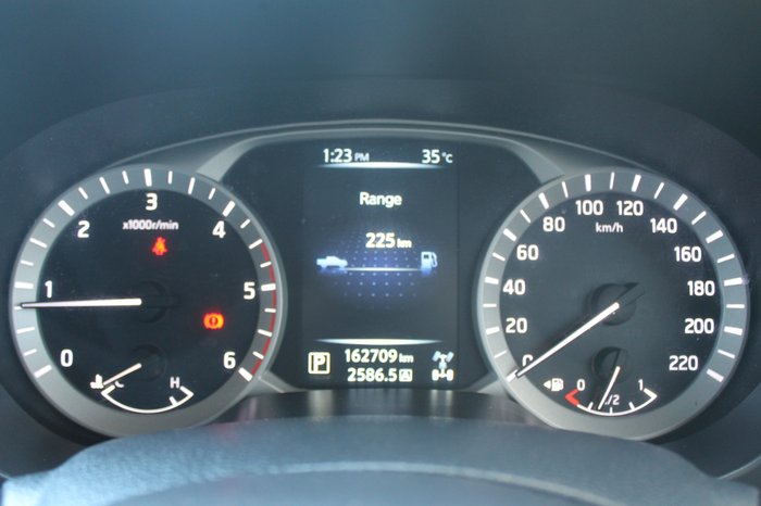 2016 Nissan Navara ST