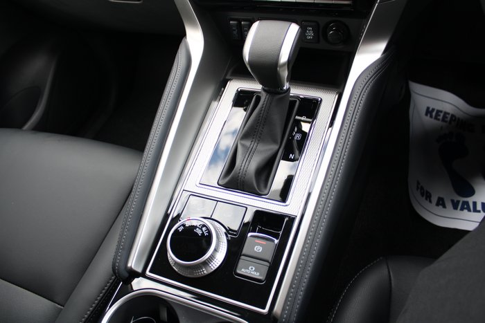 2025 Mitsubishi Pajero Sport Exceed