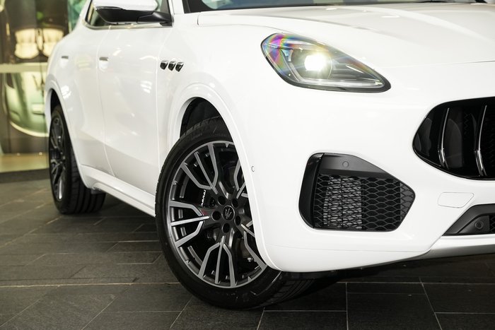 2025 Maserati Grecale M182 MY25 Four Wheel Drive Bianco